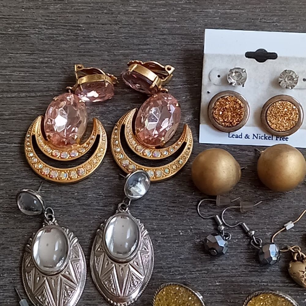 Earring bundle   - Picture 2 of 7